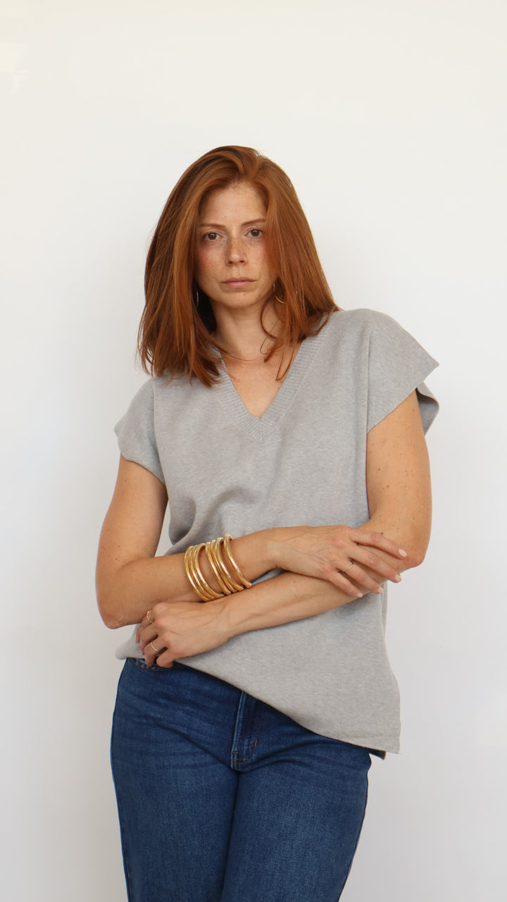 Pinch Evelyn Short Sleeve V Neck Sweater