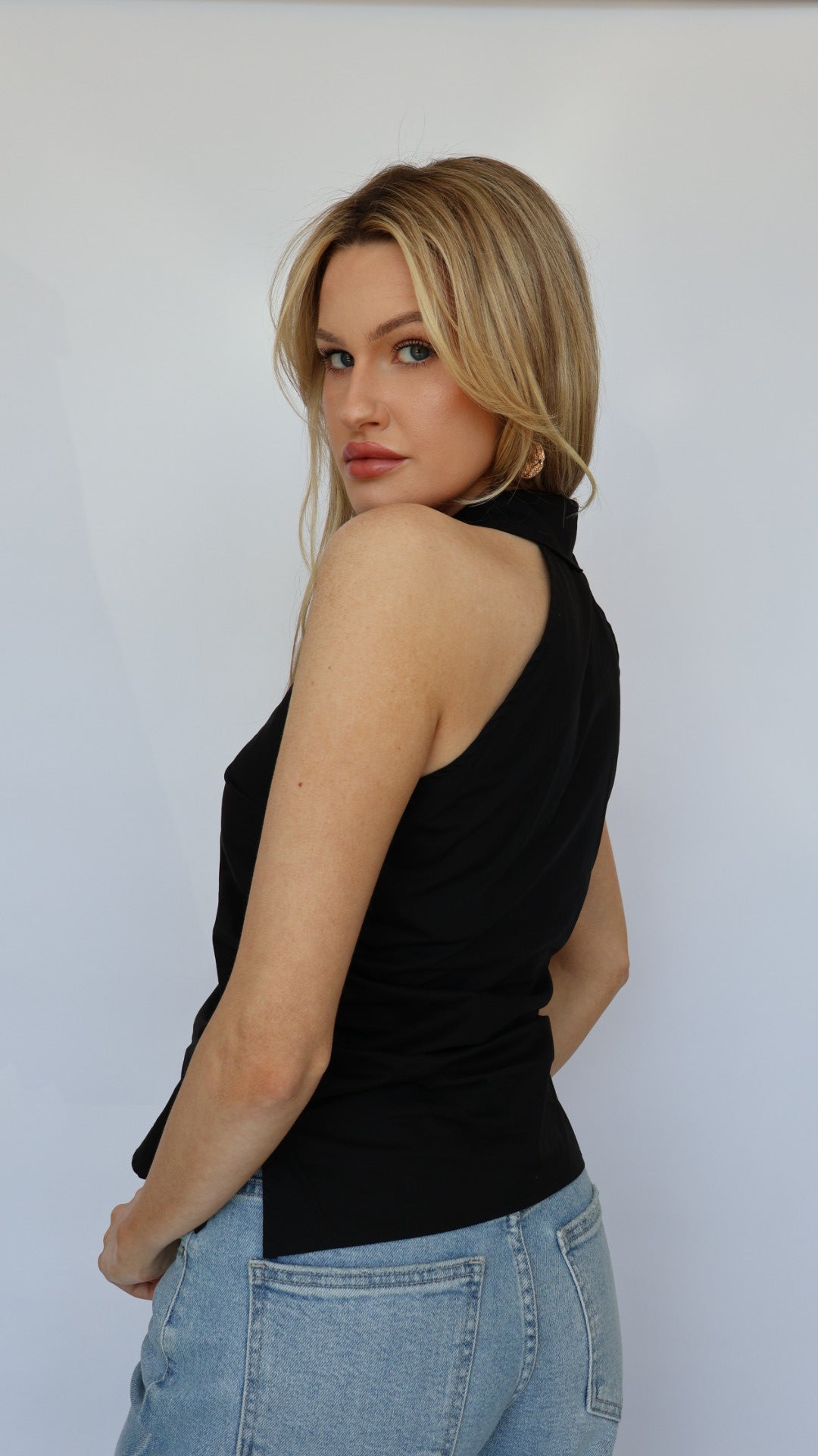 Sleeveless Button-Down Halter Top