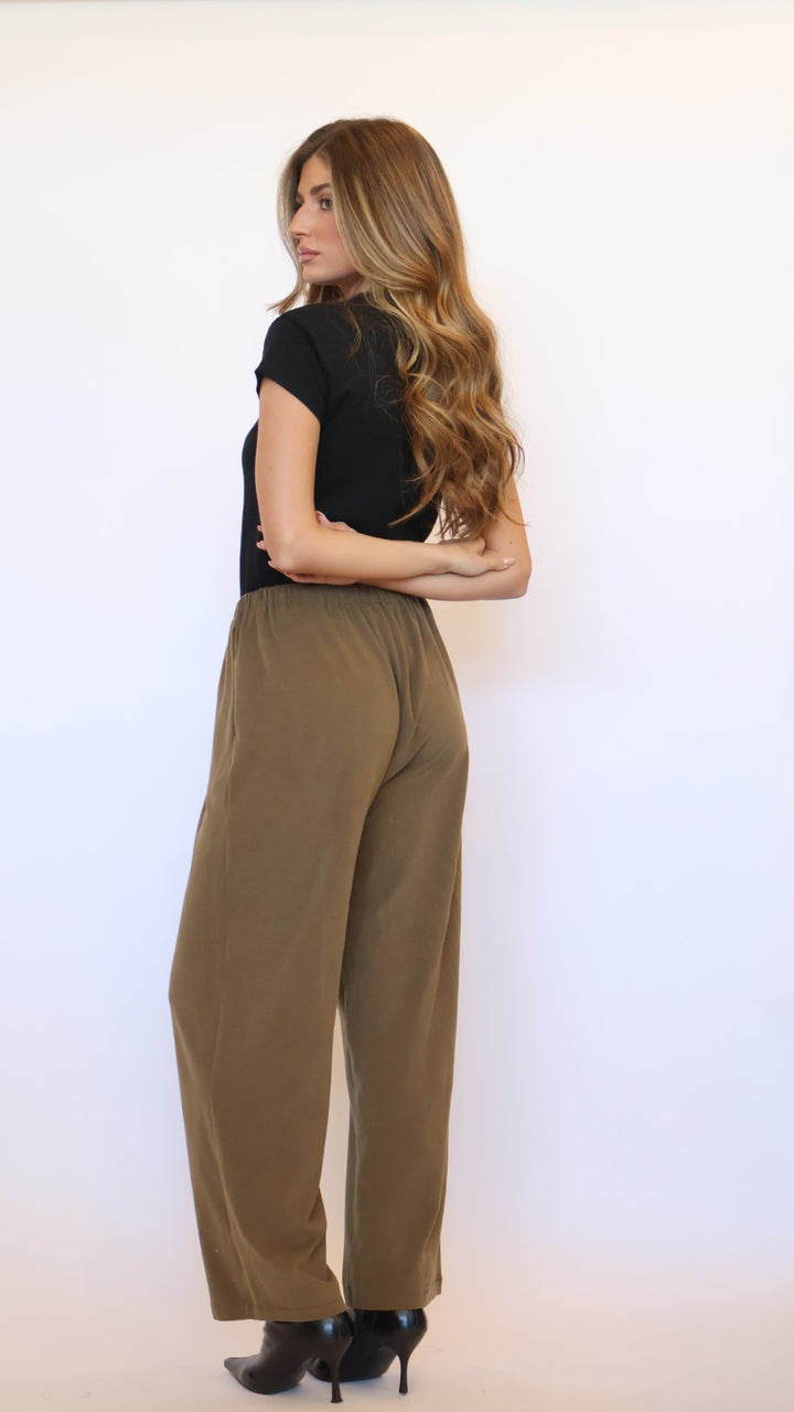 Elastic Waist Straight Leg Pant