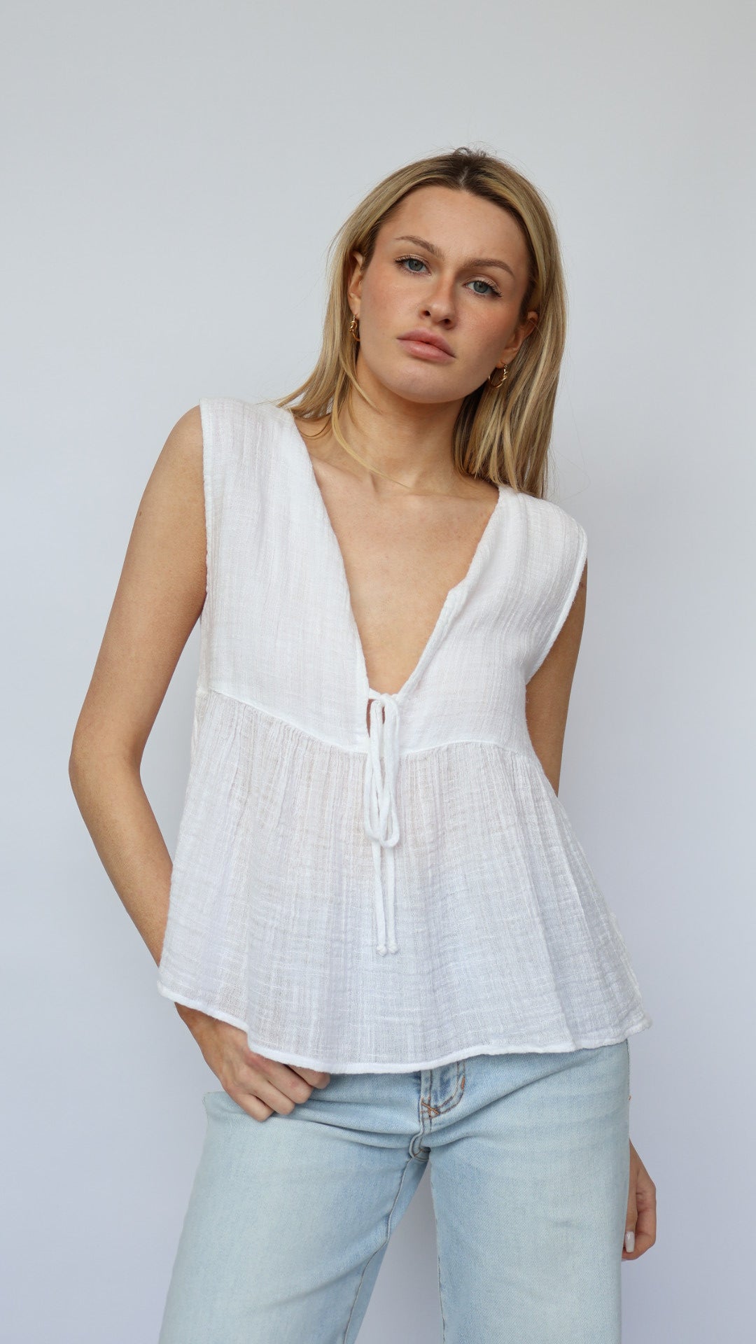 Sleeveless Lightweight Top