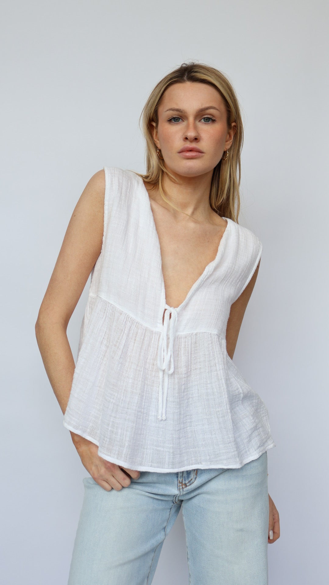 Sleeveless Lightweight Top