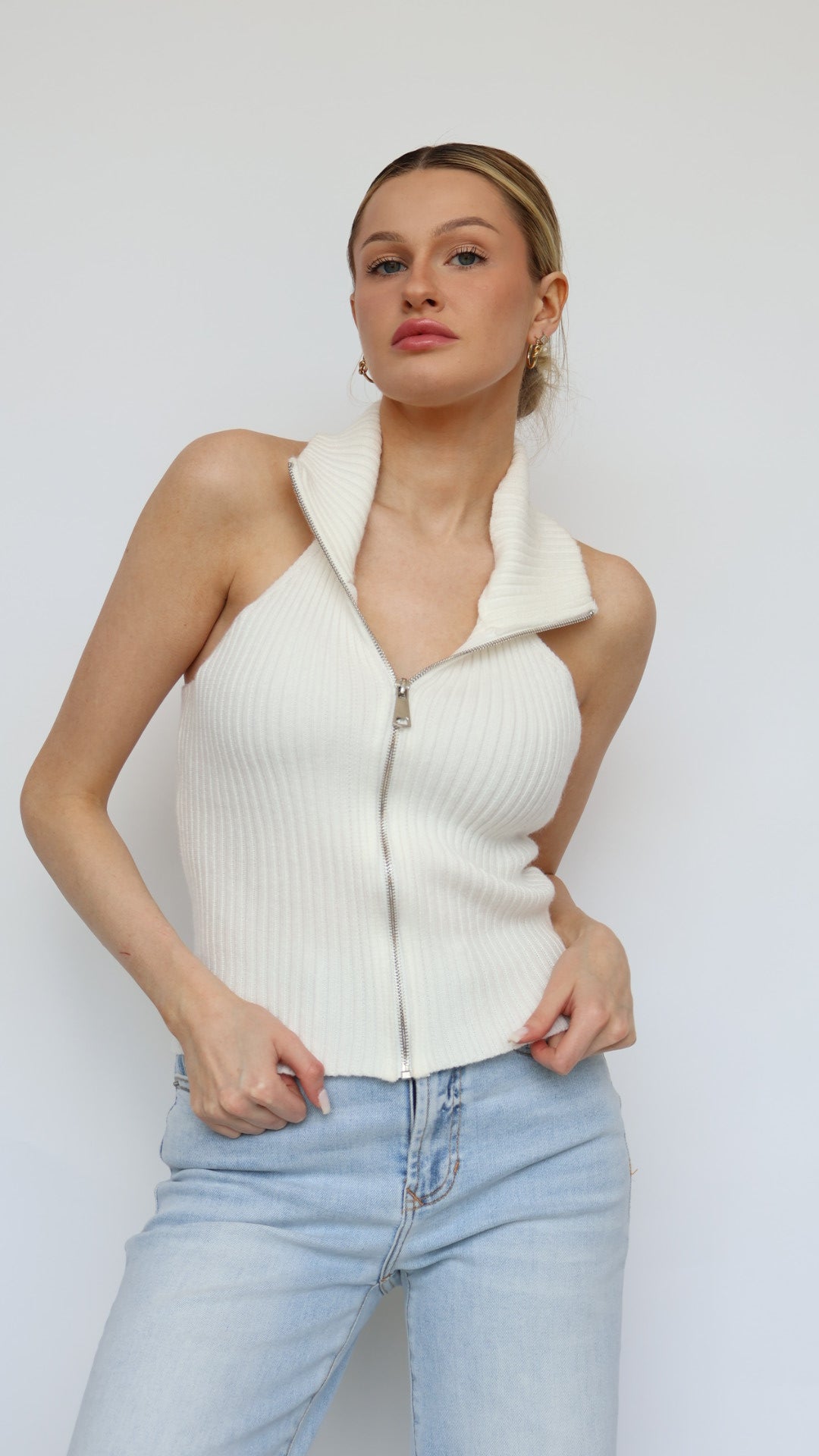 Sleeveless Full Zip Knit