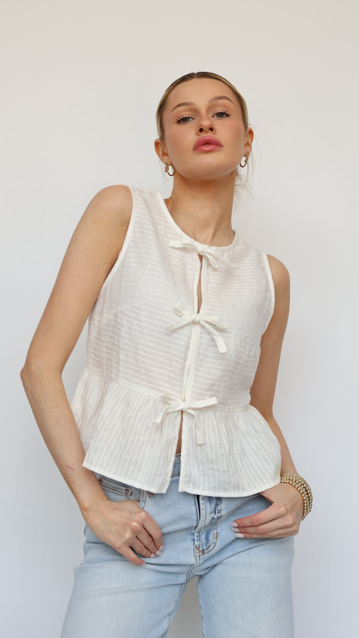 Triple Bow Front Textured Top