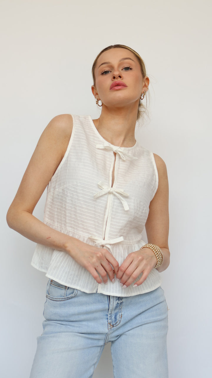 Triple Bow Front Textured Top