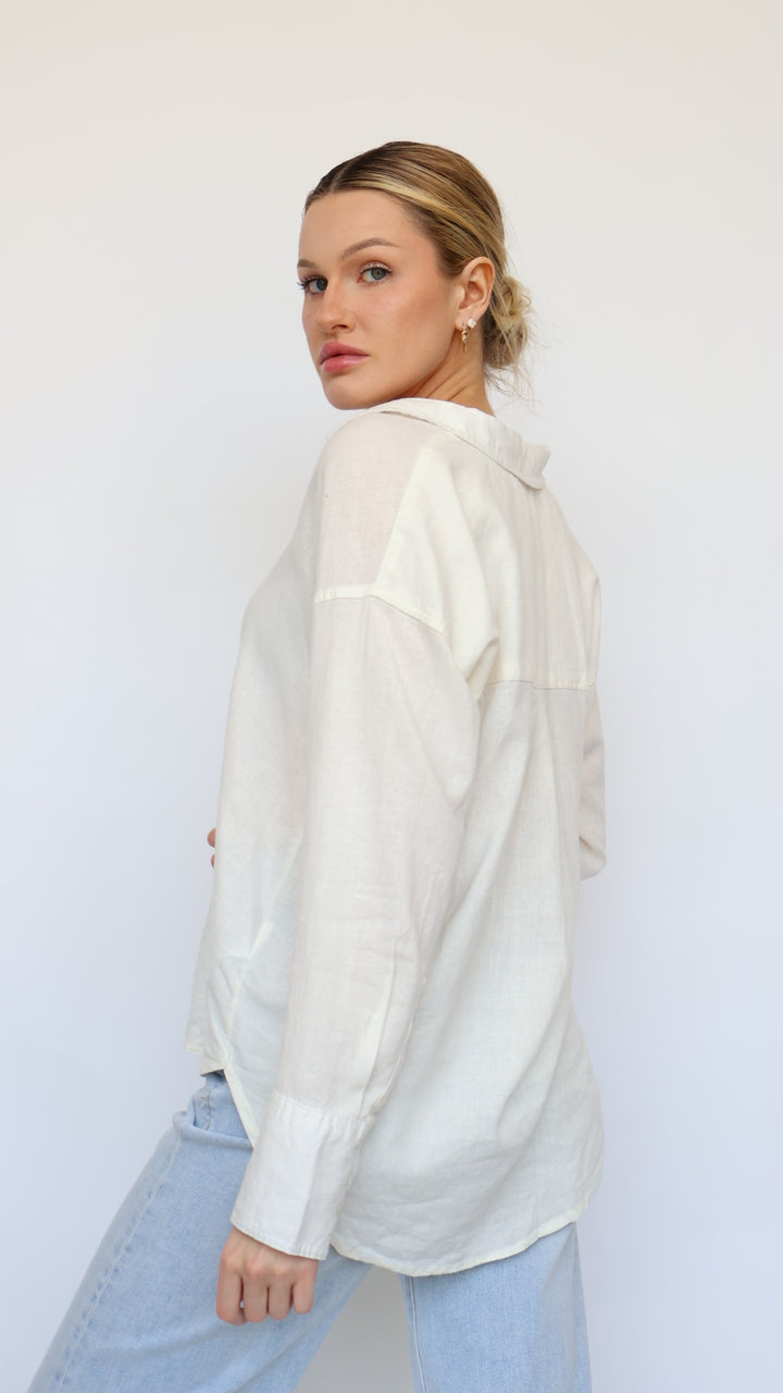 Maxime Classic White Linen Button Down