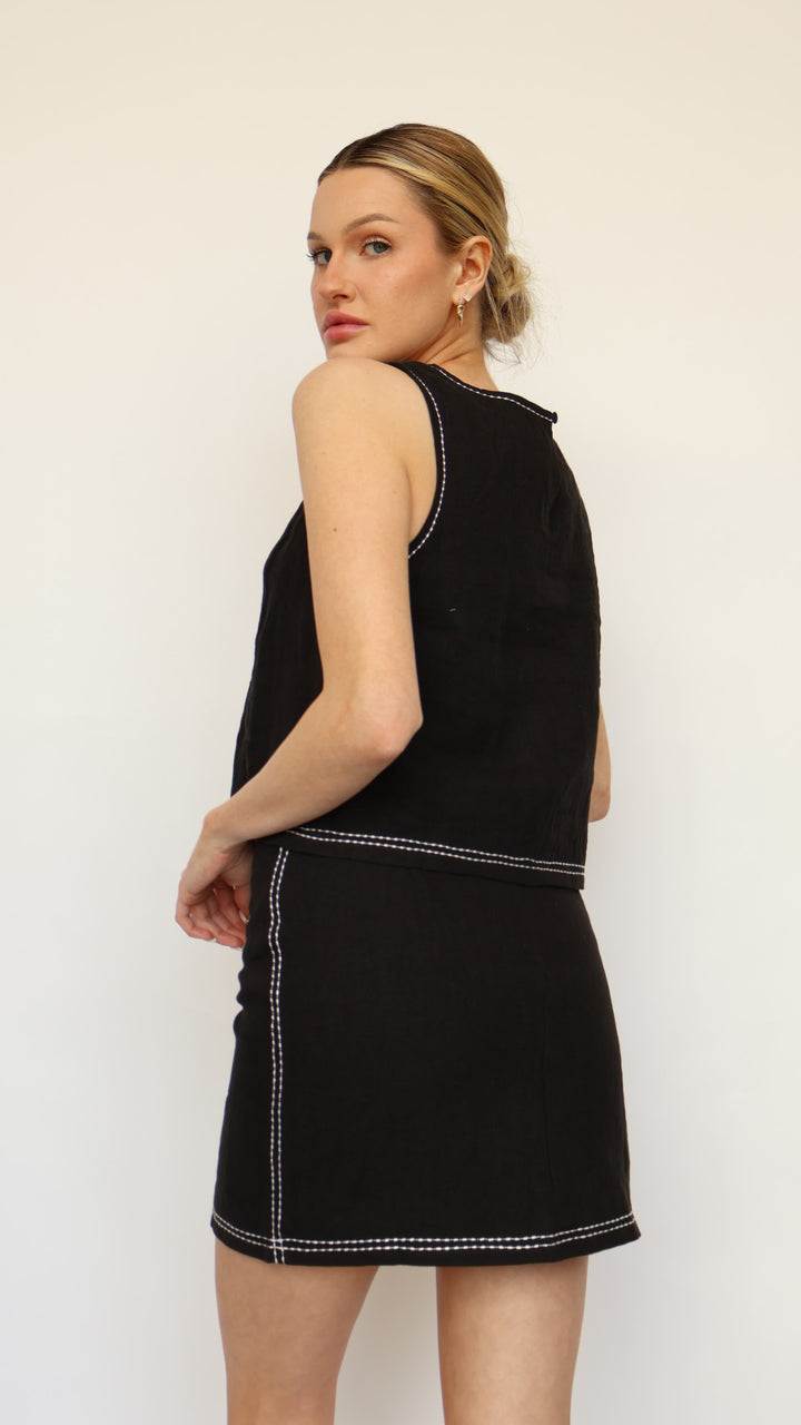 Taby Contrast Stitch Top
