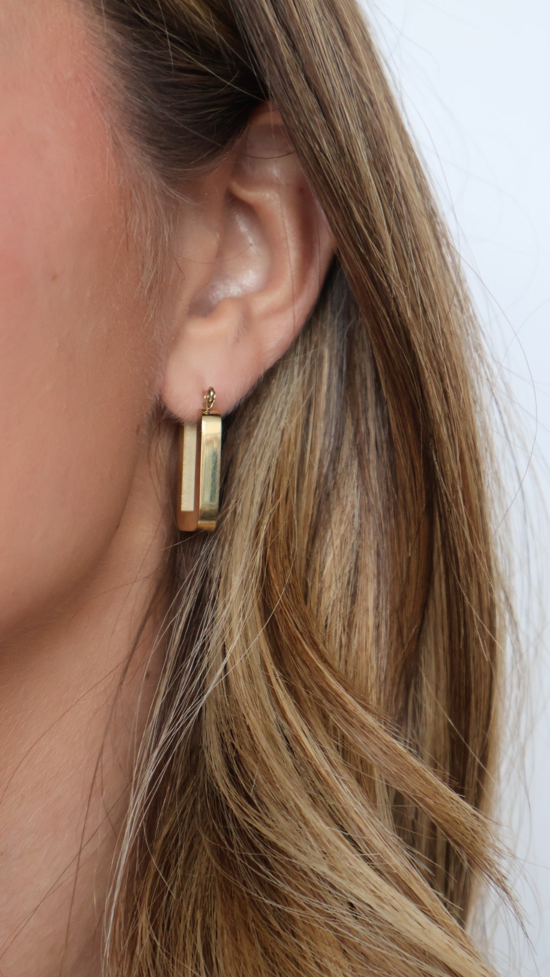 Statement Gold Earring