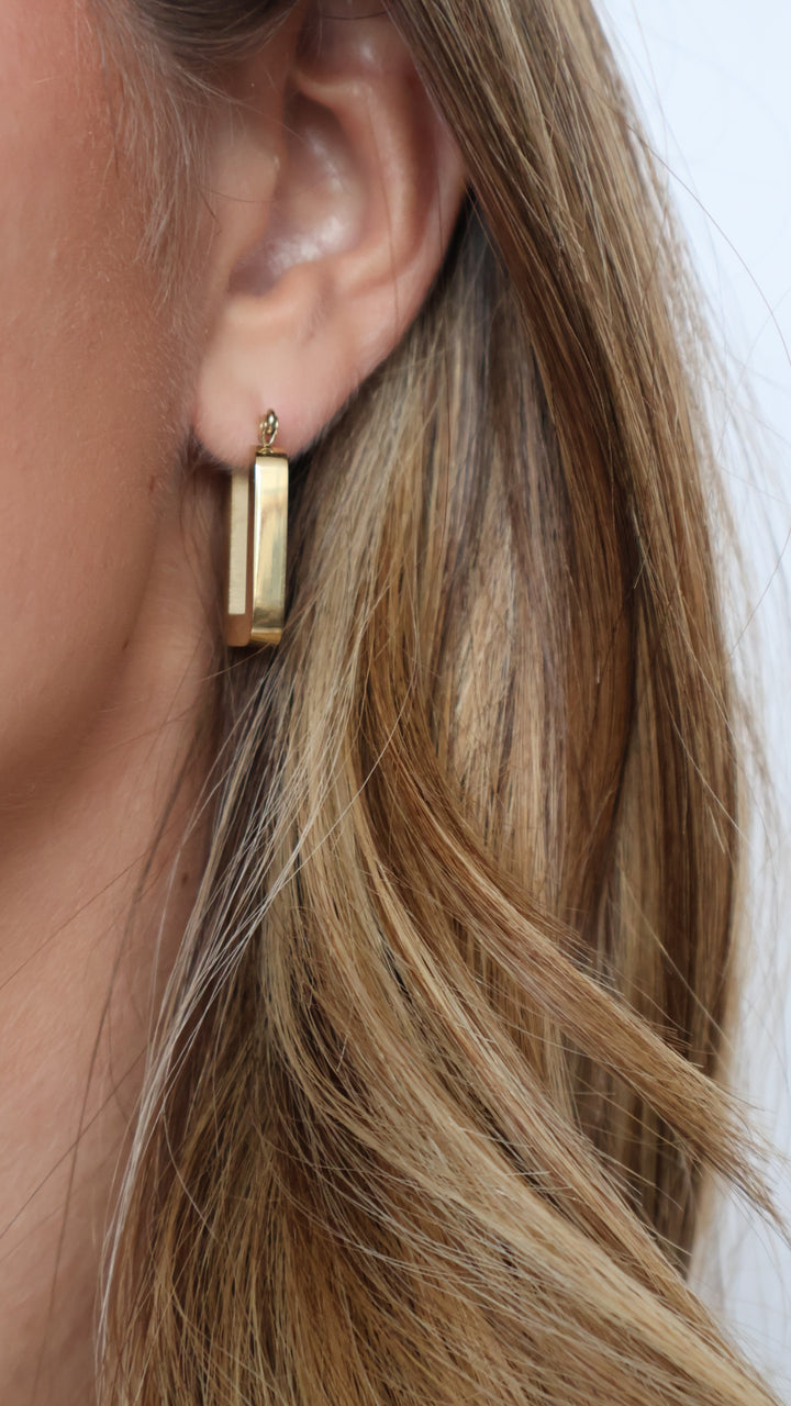Statement Gold Earring