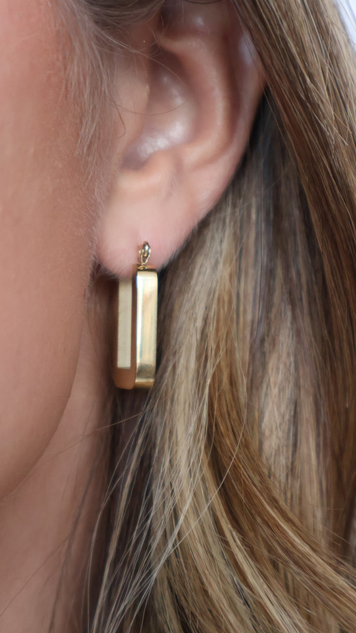 Statement Gold Earring