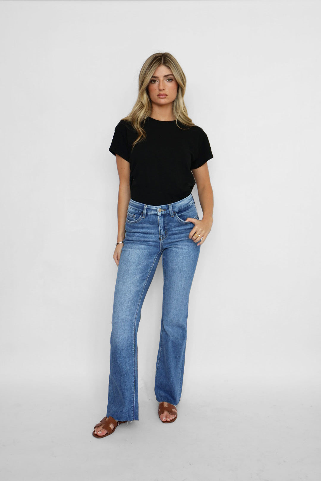 Preorder Sari Mid Rise Seamless Waistband Bootcut Jeans