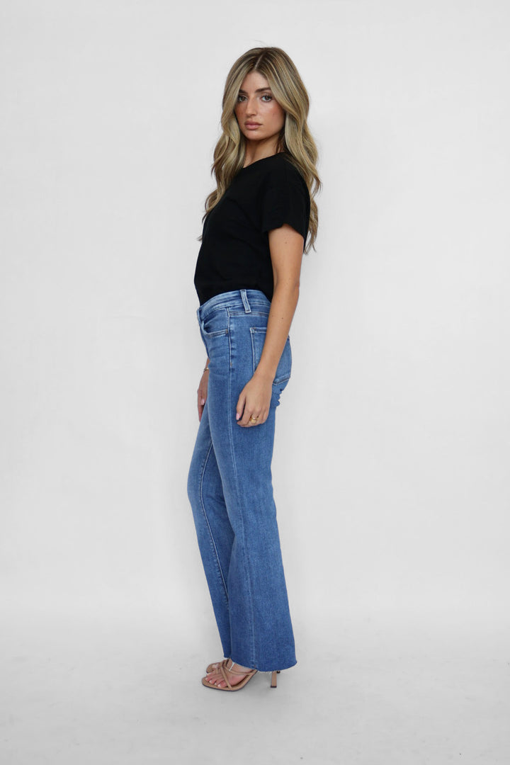 Preorder Sari Mid Rise Seamless Waistband Bootcut Jeans