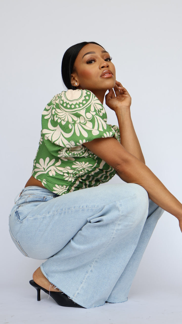 Floral Puff Sleeve Crop Top