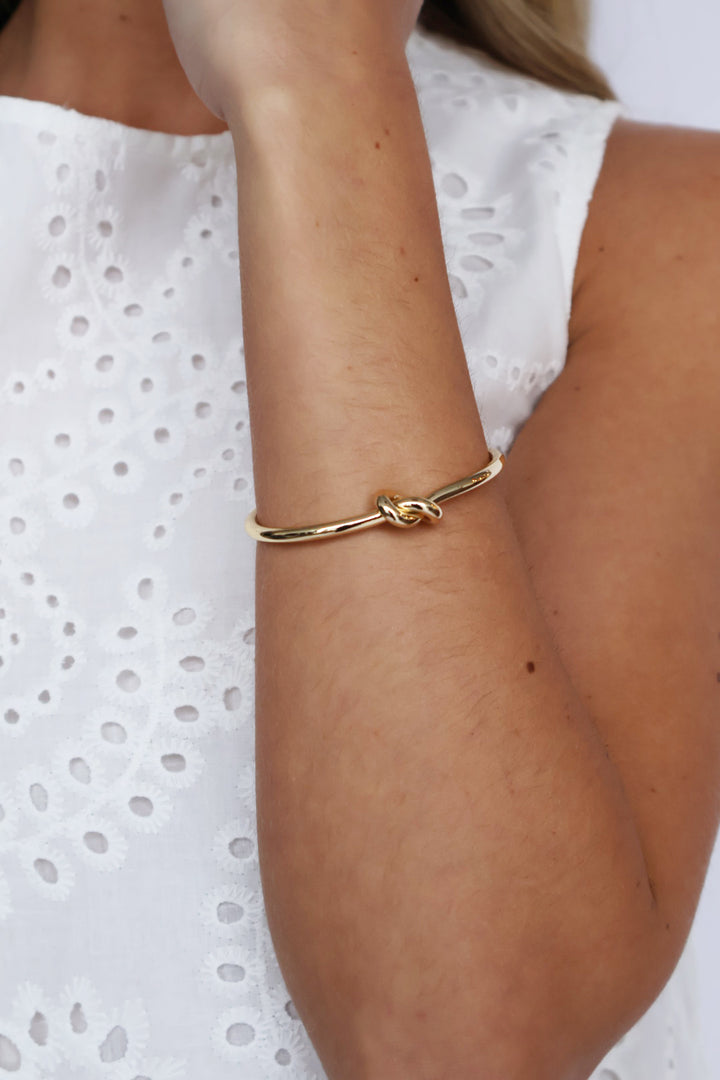 Knot Cut Off Bracelet