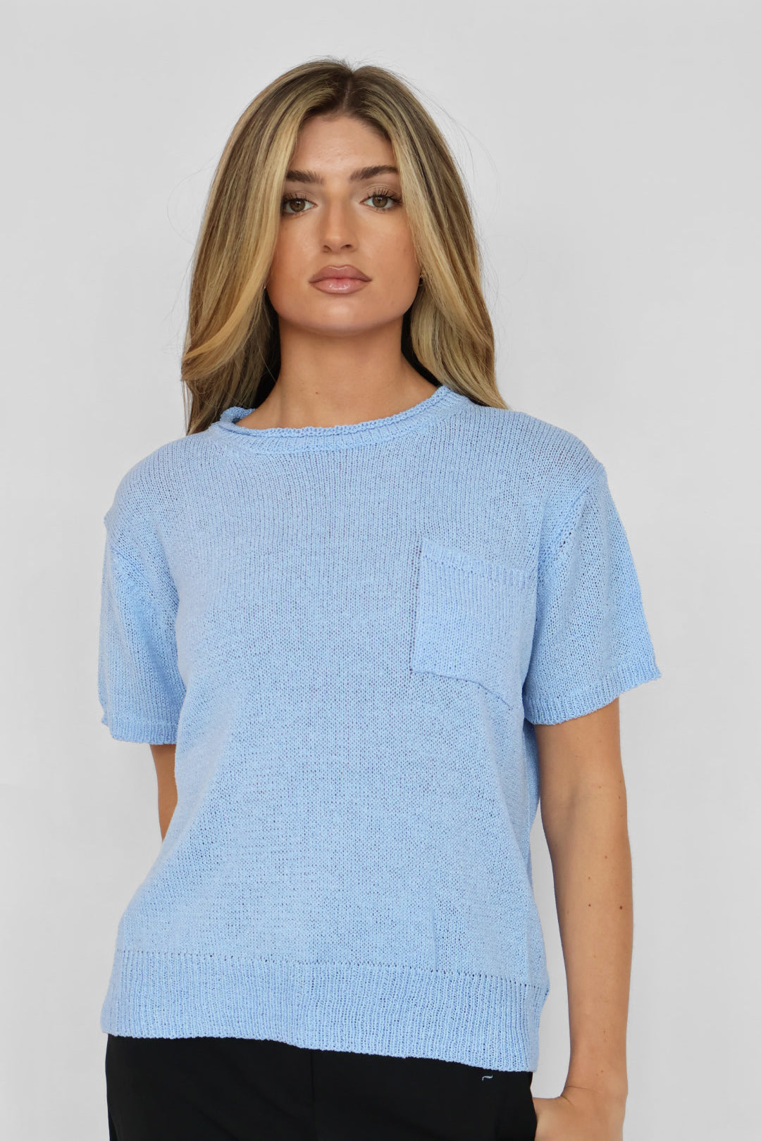 Short Sleeve Light Sweater Knit Top