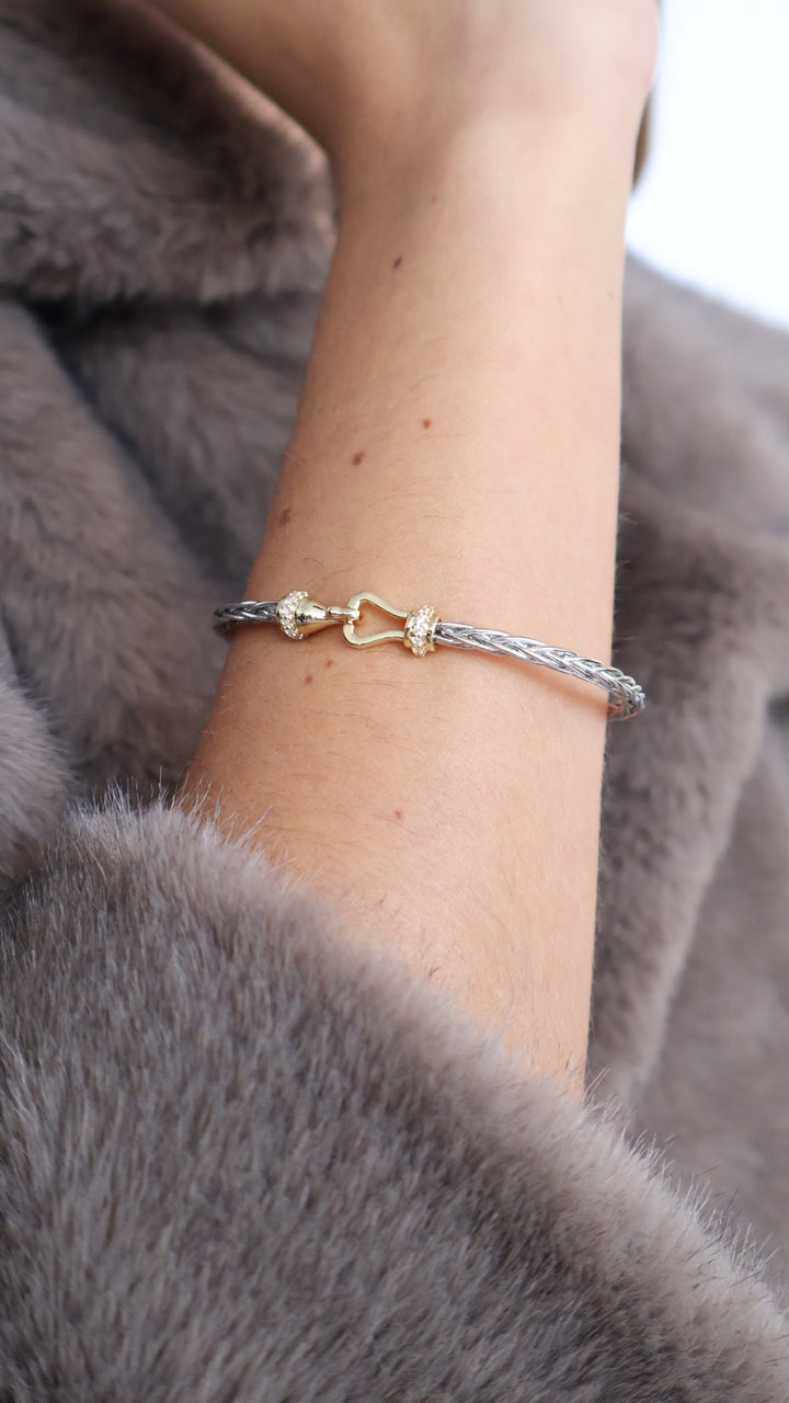 Clasp Closure Bracelet