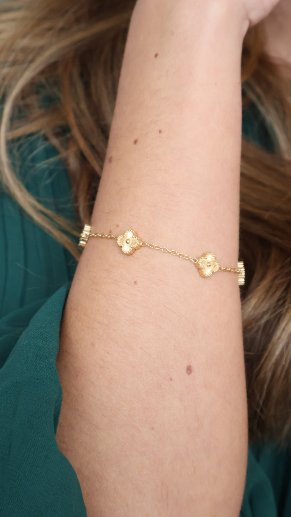 Clover Gold Bracelet