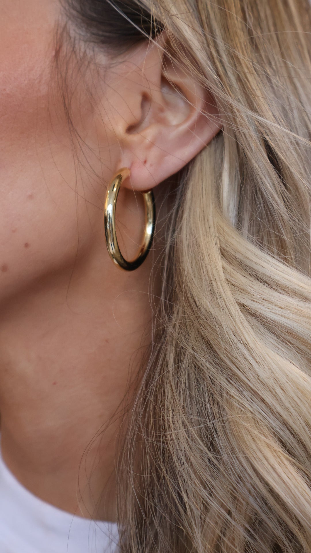 Classic Everyday Hoop