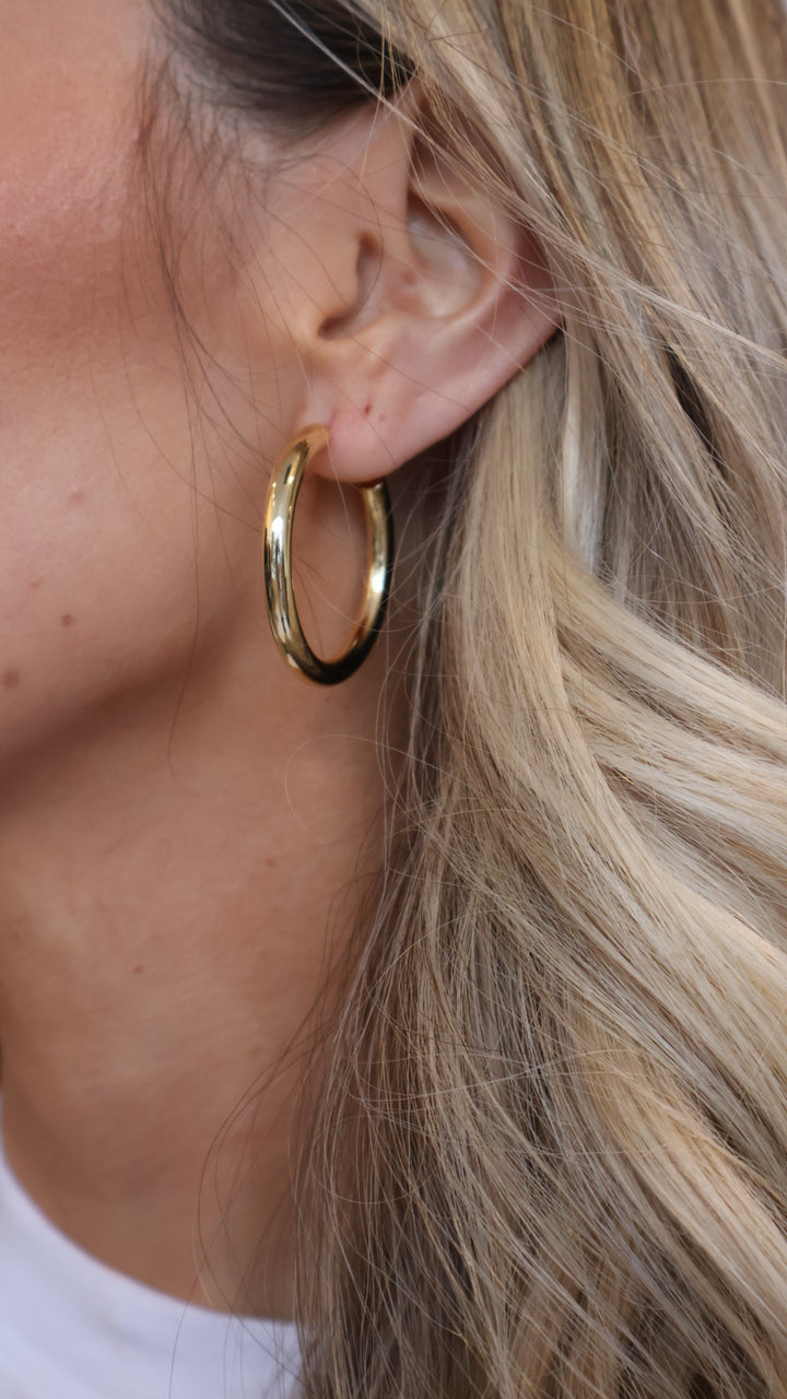 Classic Everyday Hoop