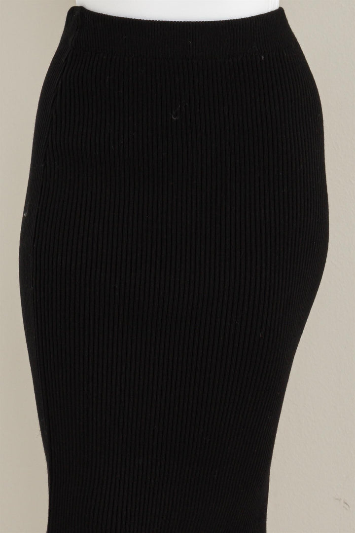 Ribbed Midi Skirt