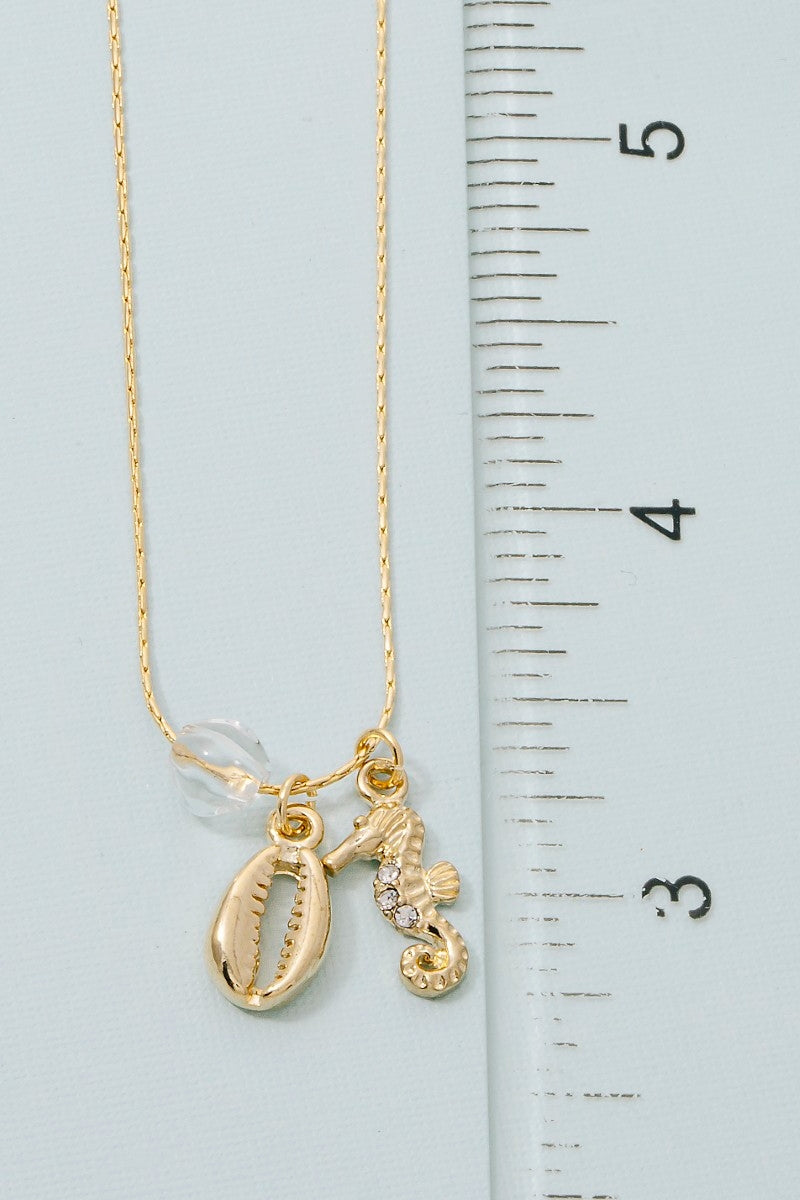 Seashell Seahorse Pendant Necklace