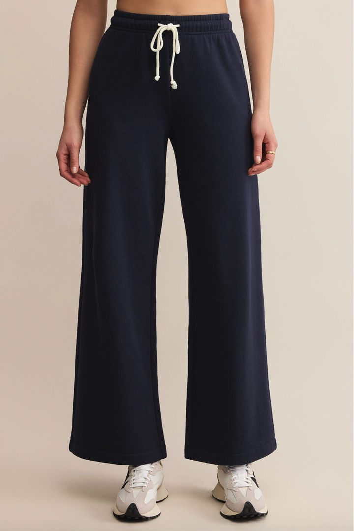 Z Supply Feeling The Moment Sweat Pant: Wide Leg Fleece Sweat Pant