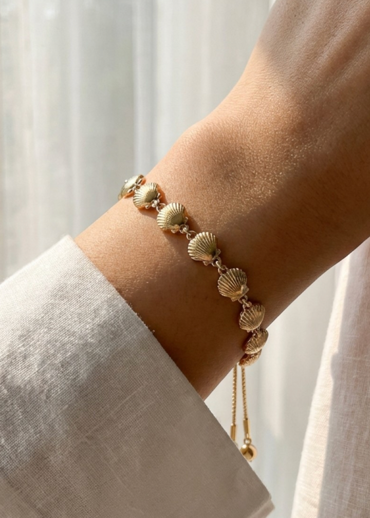 Sea Shell Link Chain Bracelet