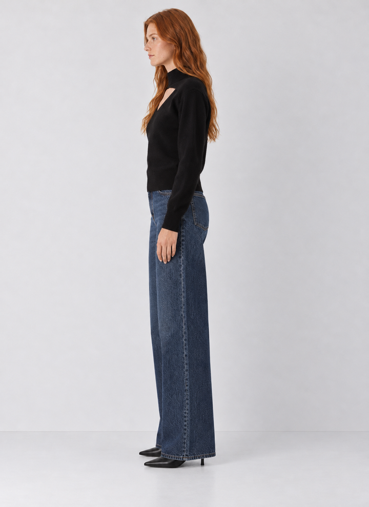 Taylor Criss Cross Key Hole Sweater Top