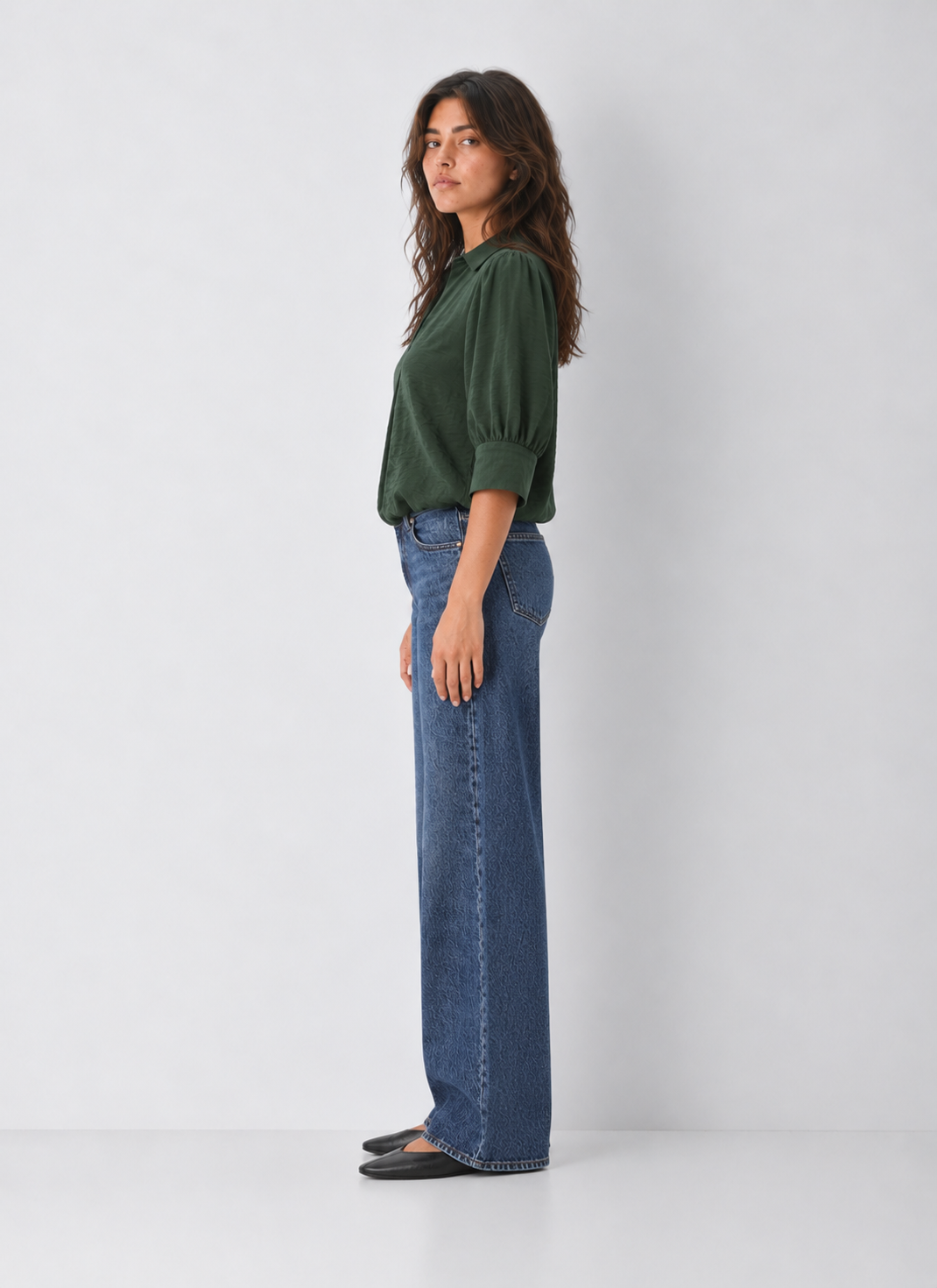 Half Sleeve Bubble Hem Blouse