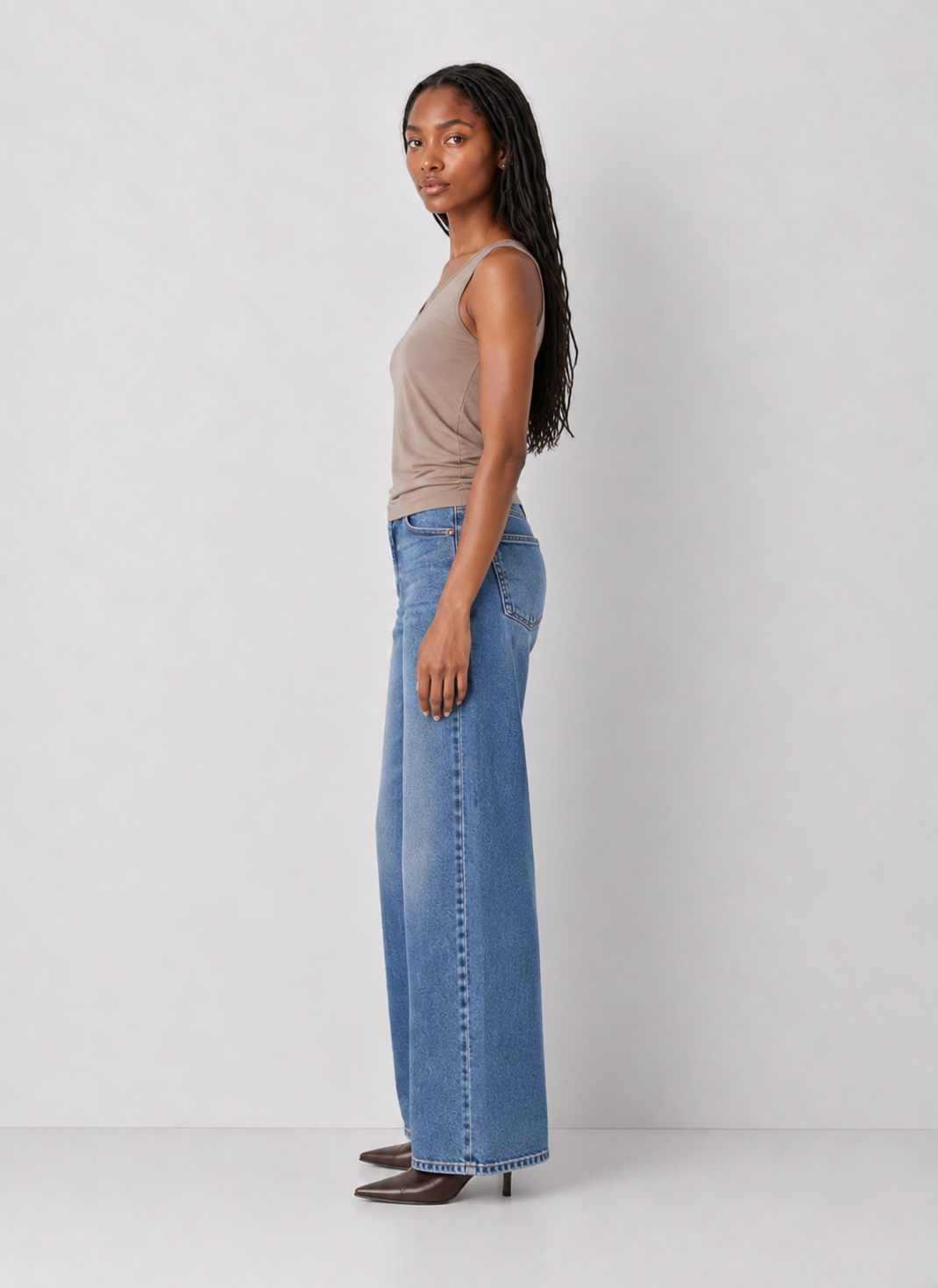 Contour Long Modal Tank