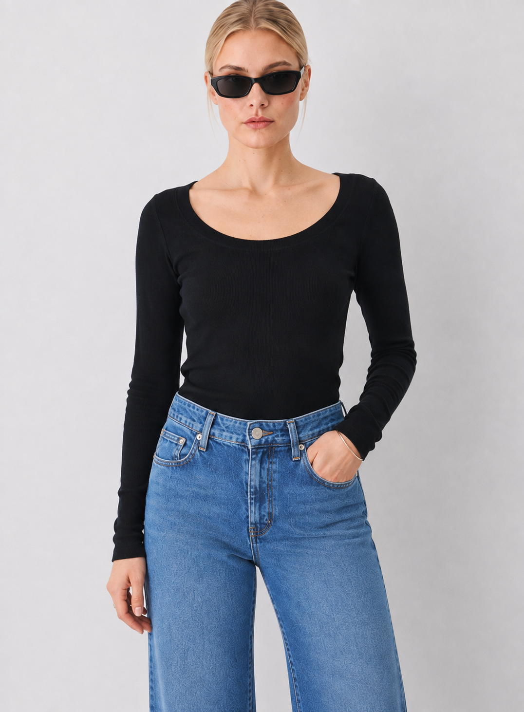 Ribbed Cotton Scoop Neck Long Sleeve Top