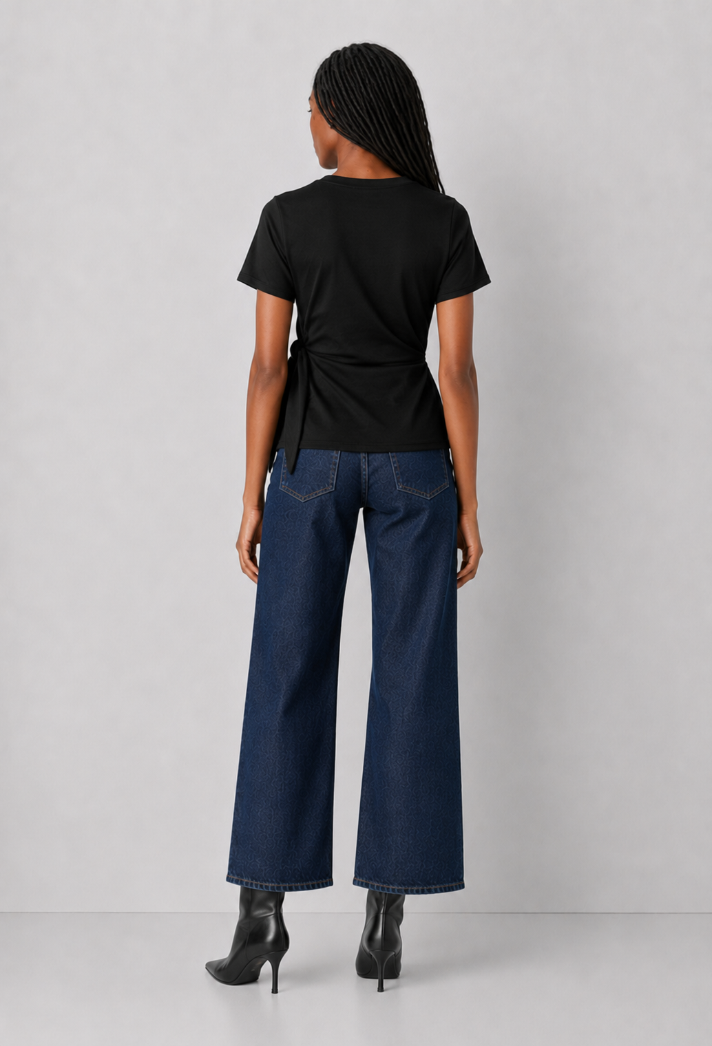Modal Knot Top