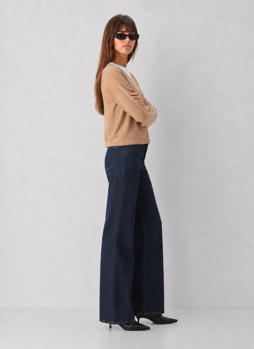 V-Neck One Size Light weight Knit Sweater
