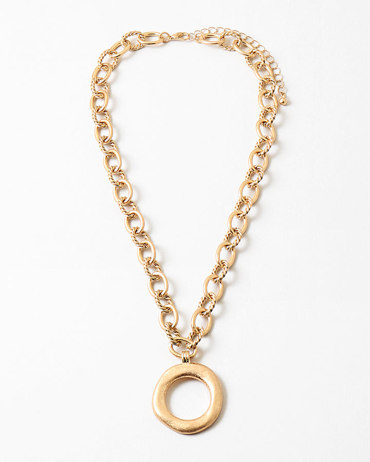 Worn O Detailed Necklace