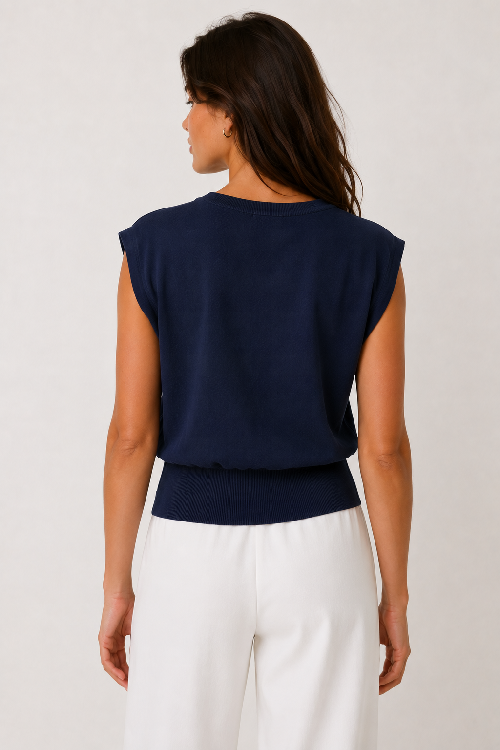 Sleeveless Knitted Top