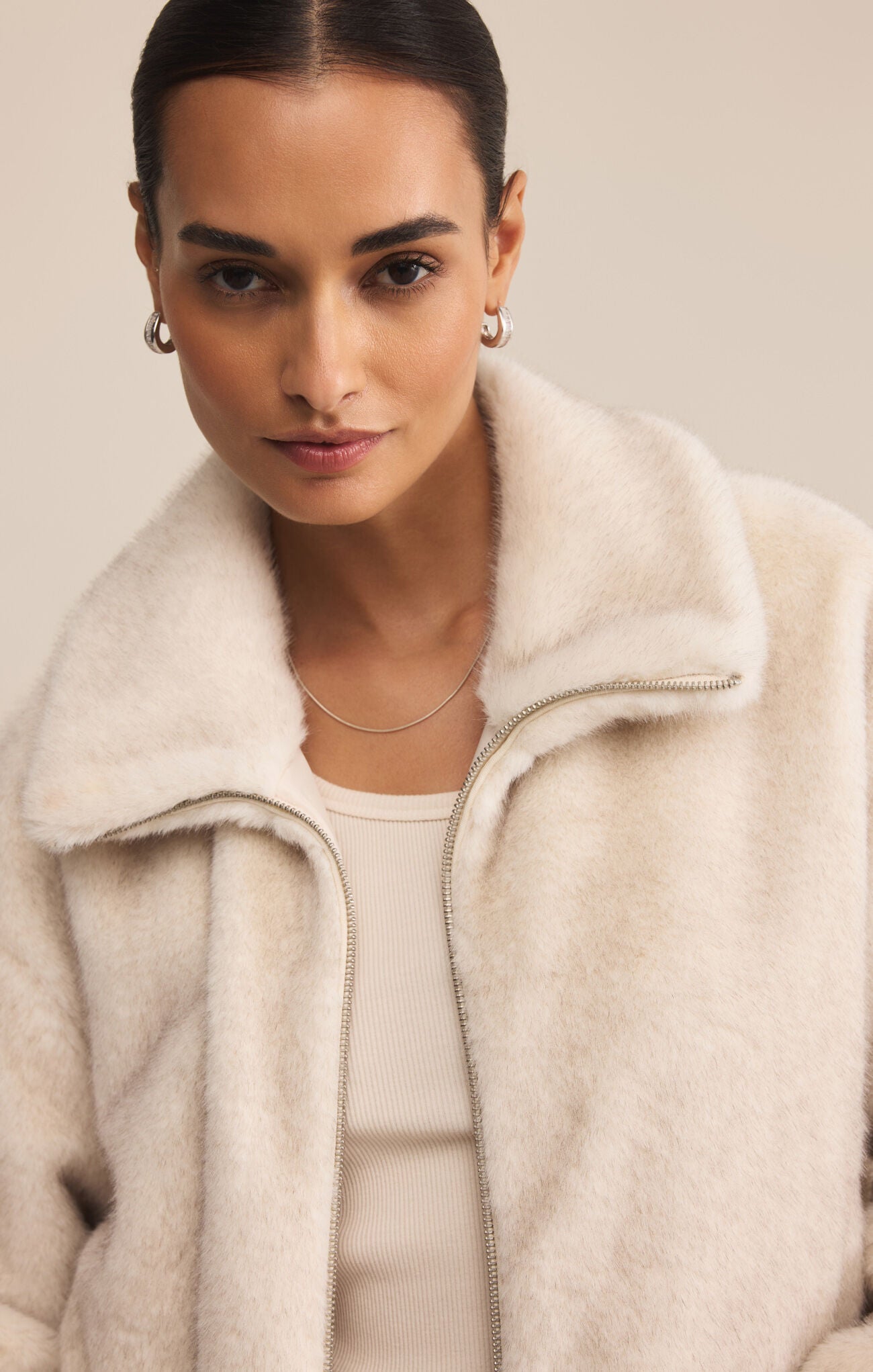 Z Supply Amethyst Faux Fur Jacket – Reign Boutique