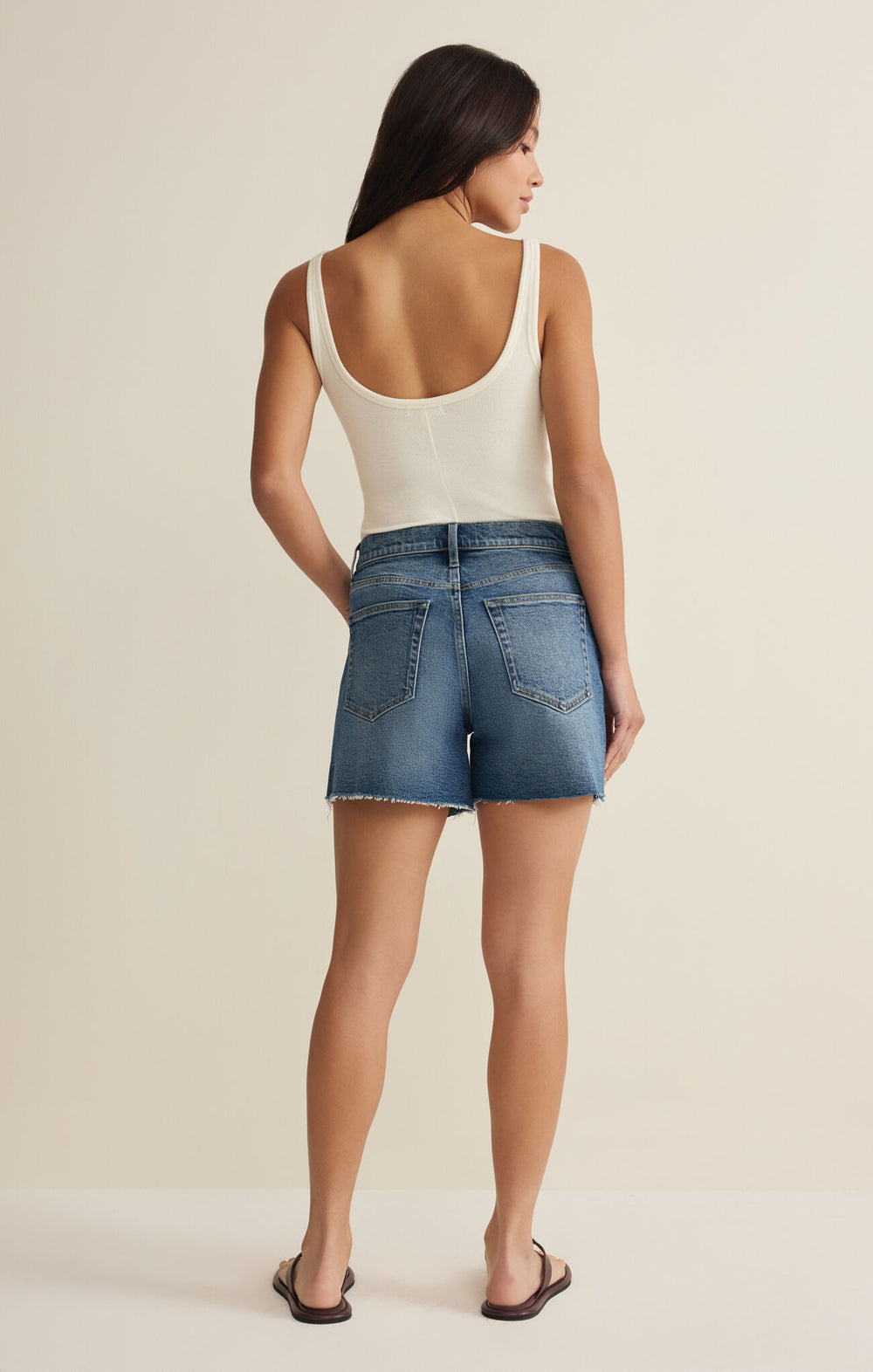 Z Supply Jonah Mid Rise Relaxed Short - Libson