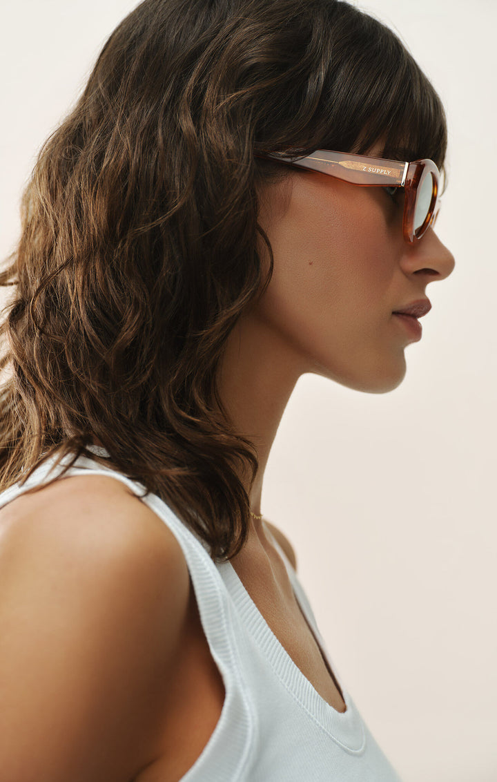 Z Supply Backstage Sunglasses - Tort